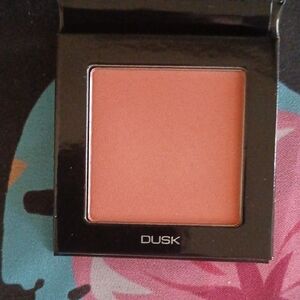 Incandescent Glowing Blush